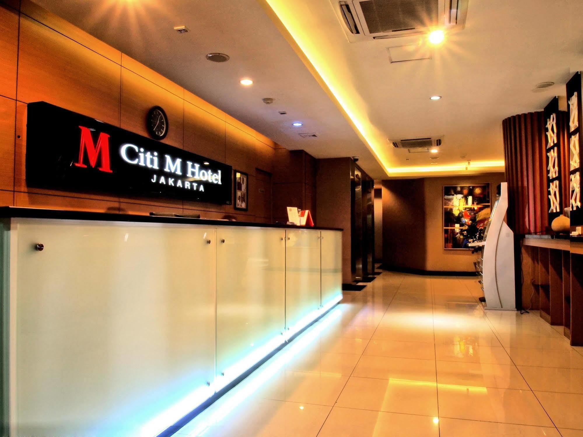 Citi M Hotel Gambir Jakarta Exterior photo